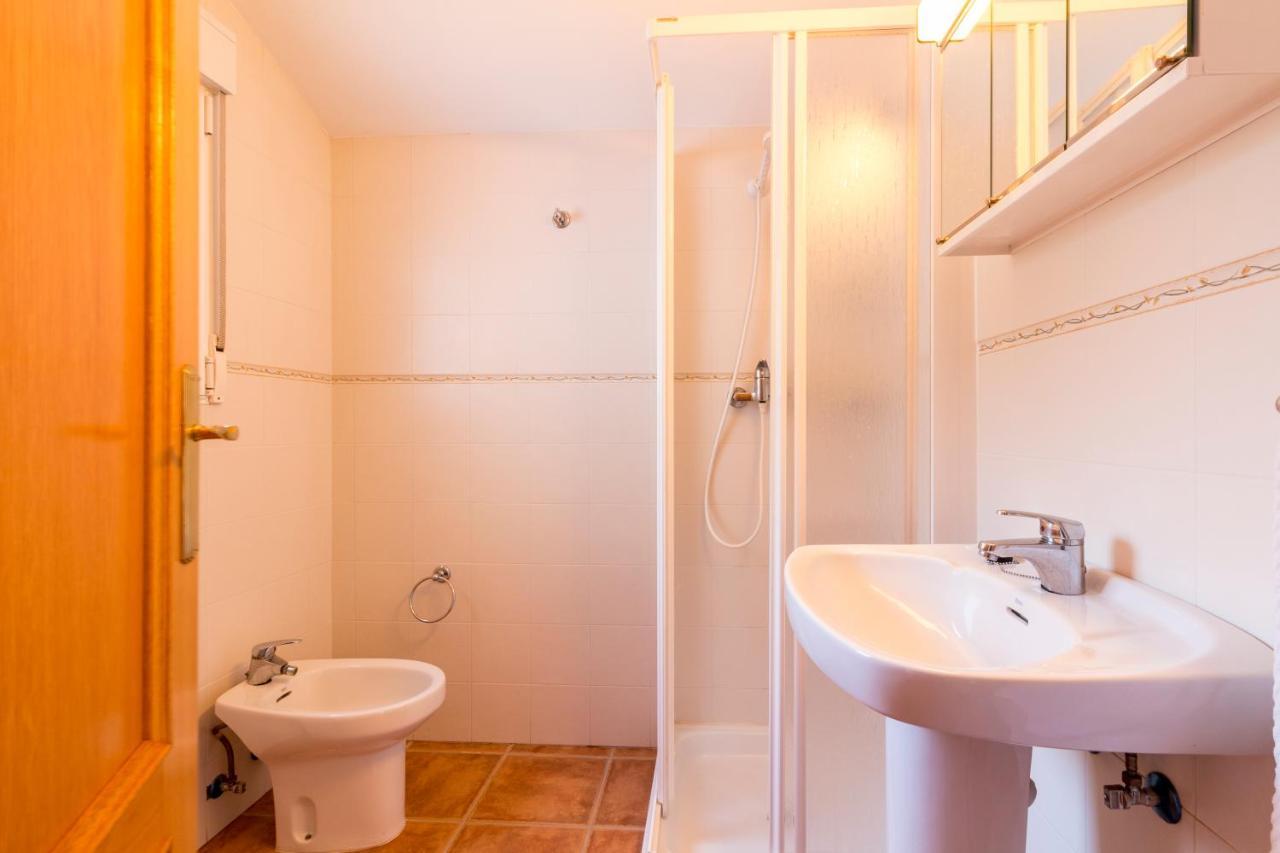 Vila Venta Del Alamo Dúrcal Exteriér fotografie